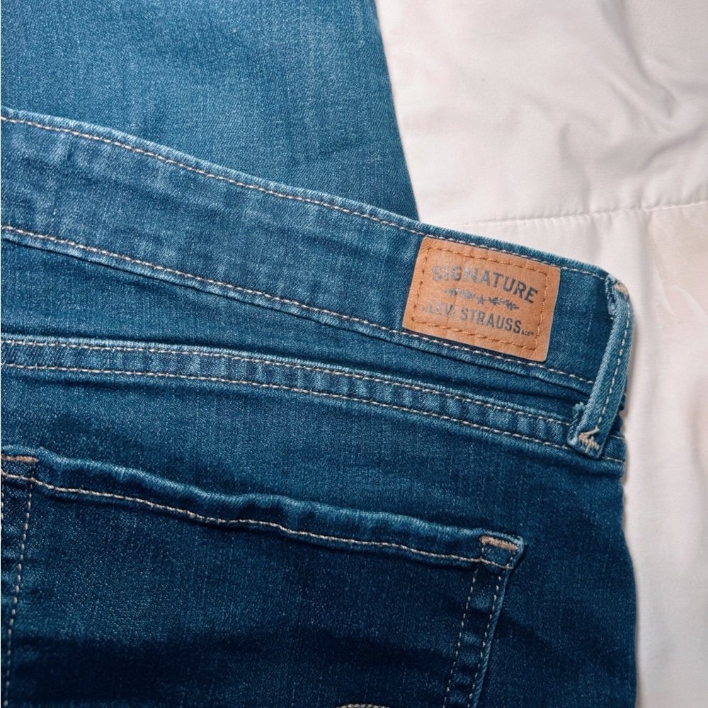 Signature by Levi Strauss Dark Blue Denim